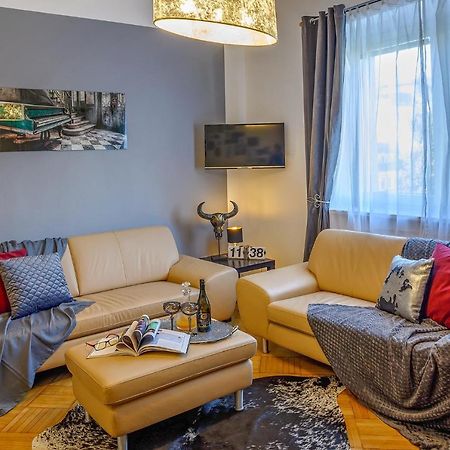 Apartment Alexis Bratislava Buitenkant foto