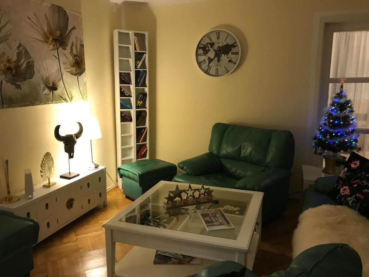 Apartment Alexis Bratislava Buitenkant foto